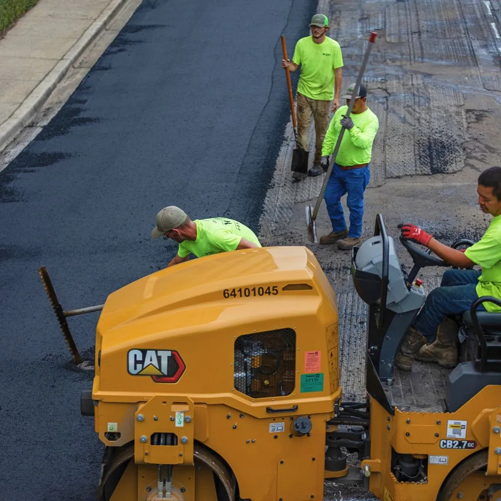 How Utah asphalt paving contractor Top Job Asphalt Delivers Long-Lasting Asphalt Surfaces